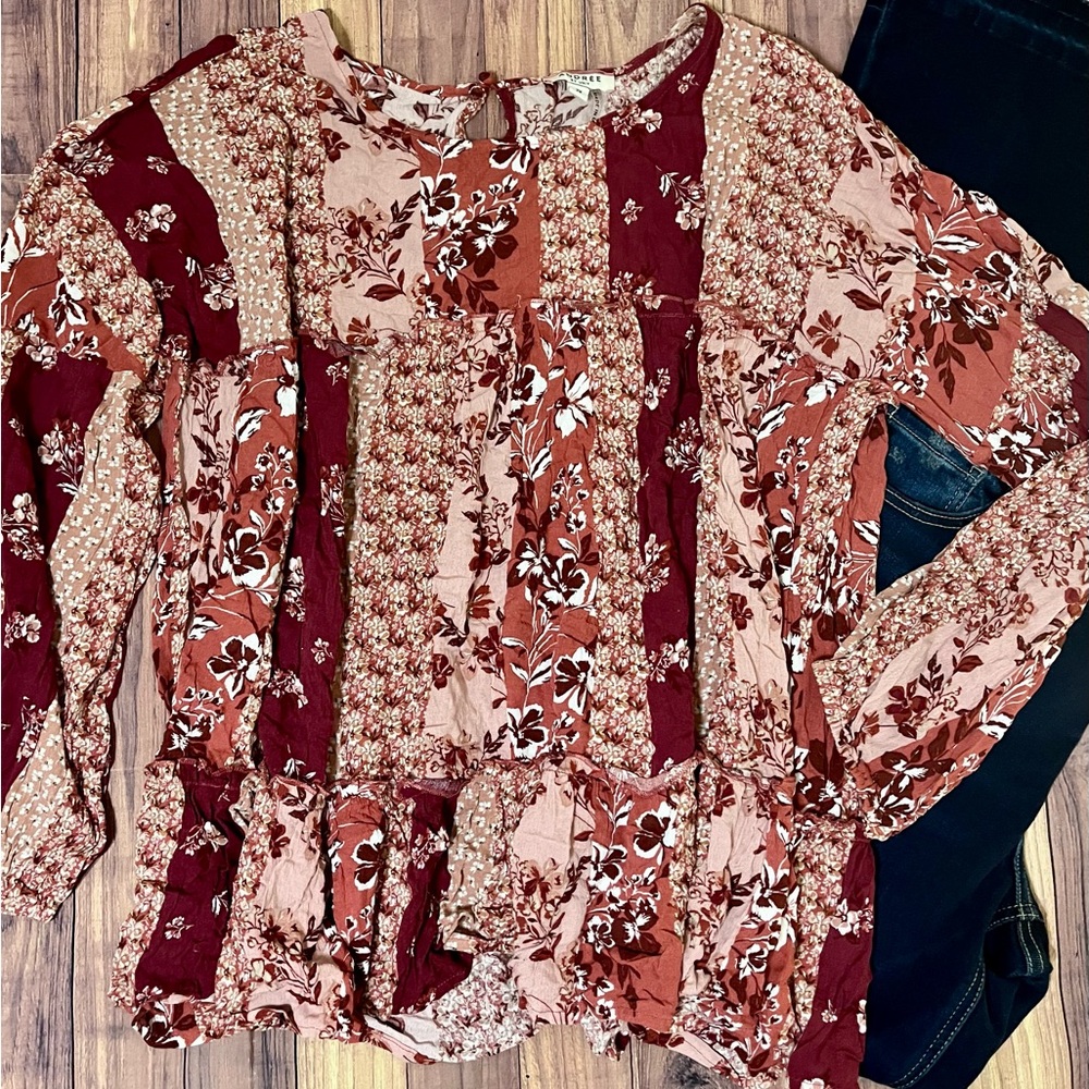 ANDREE BY UNIT Burgundy and Pink Floral Blouse